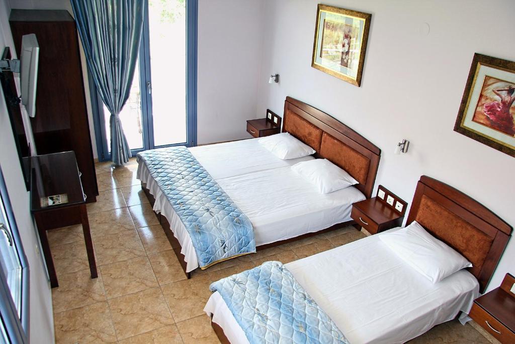 Enalion Aparthotel Olympiaki Akti Exterior photo