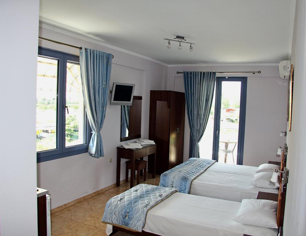 Enalion Aparthotel Olympiaki Akti Exterior photo