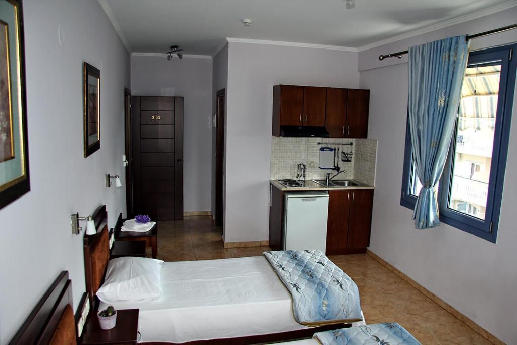 Enalion Aparthotel Olympiaki Akti Exterior photo