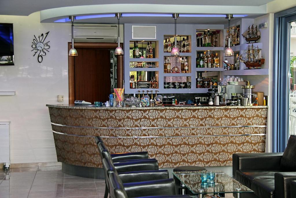 Enalion Aparthotel Olympiaki Akti Exterior photo
